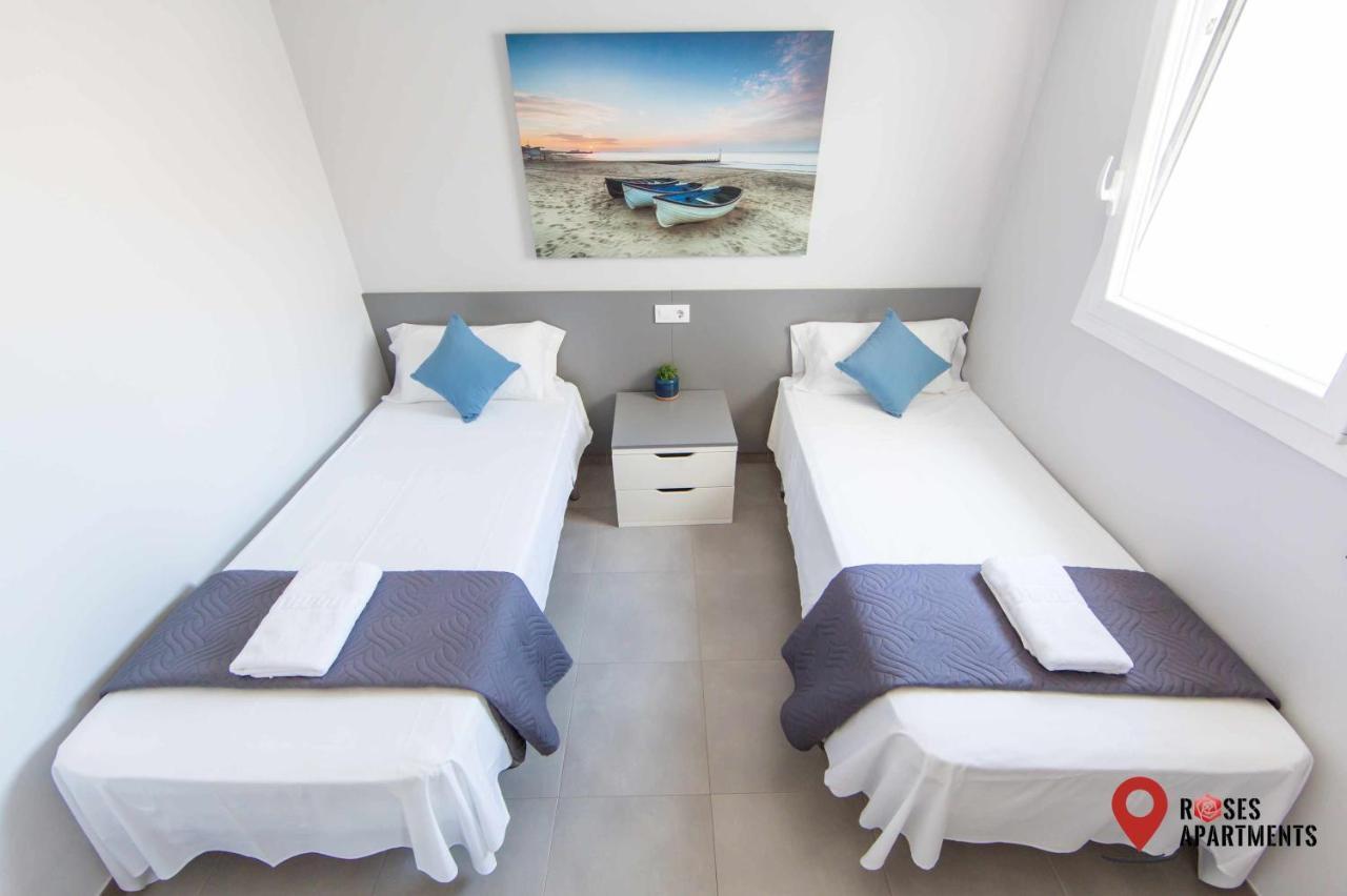 Roses Apartments Ocean 2 Habitaciones Vista Mar Lateral Zewnętrze zdjęcie