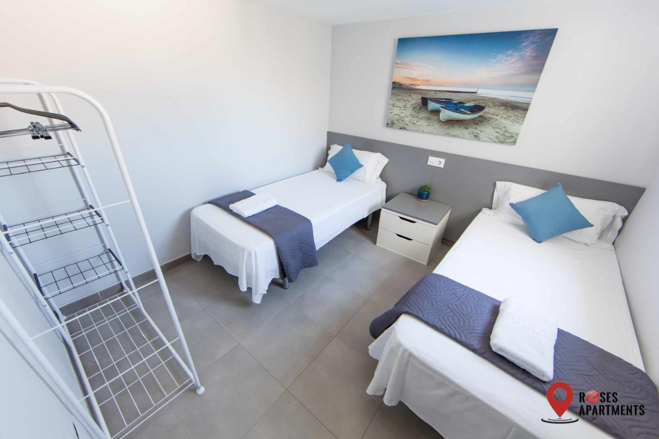 Roses Apartments Ocean 2 Habitaciones Vista Mar Lateral Zewnętrze zdjęcie